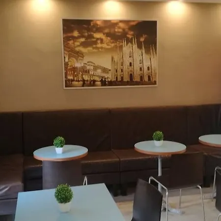 蓝线酒店 酒店 2*
