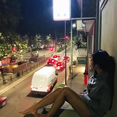 蓝线酒店 2*