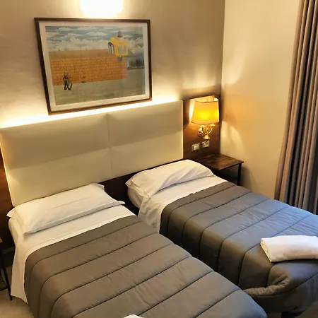 Mm Dateo Hotel 2*